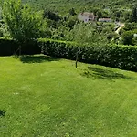 Apartament Tia Neum