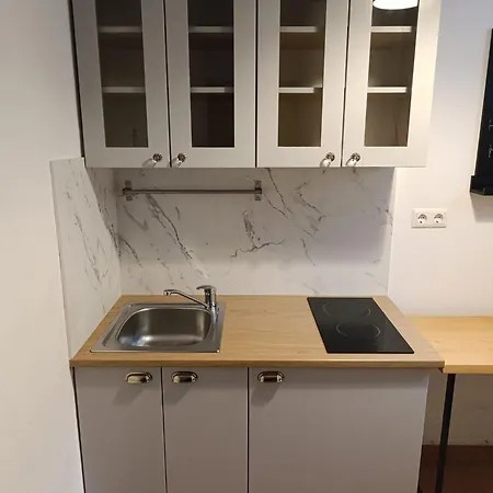 Tia Apartment