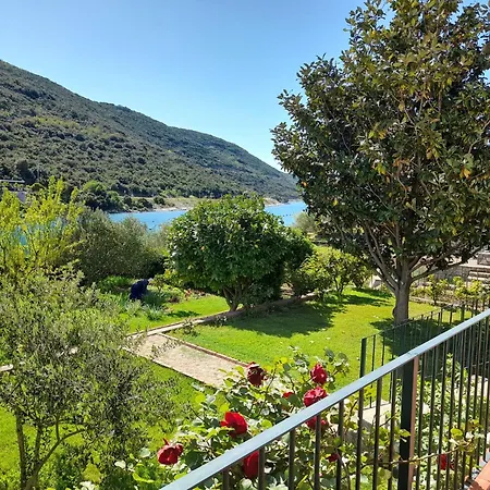 Apartament Tia *